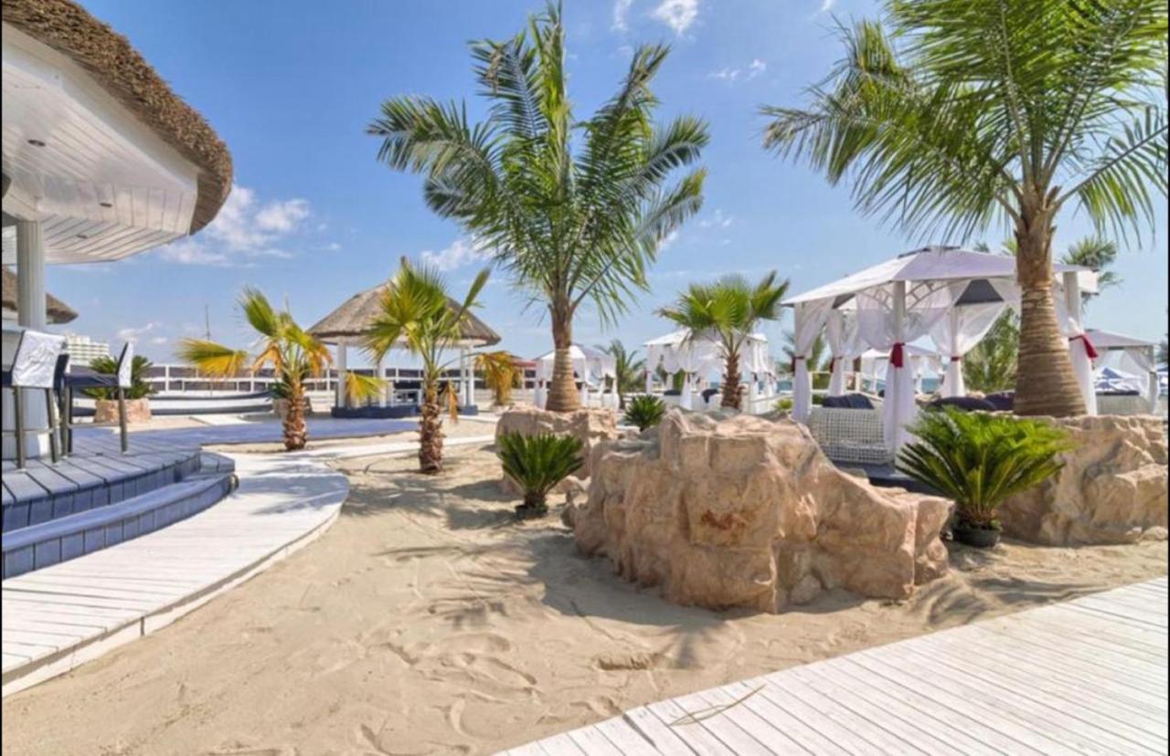 Mamaia Central Apartments Bagian luar foto
