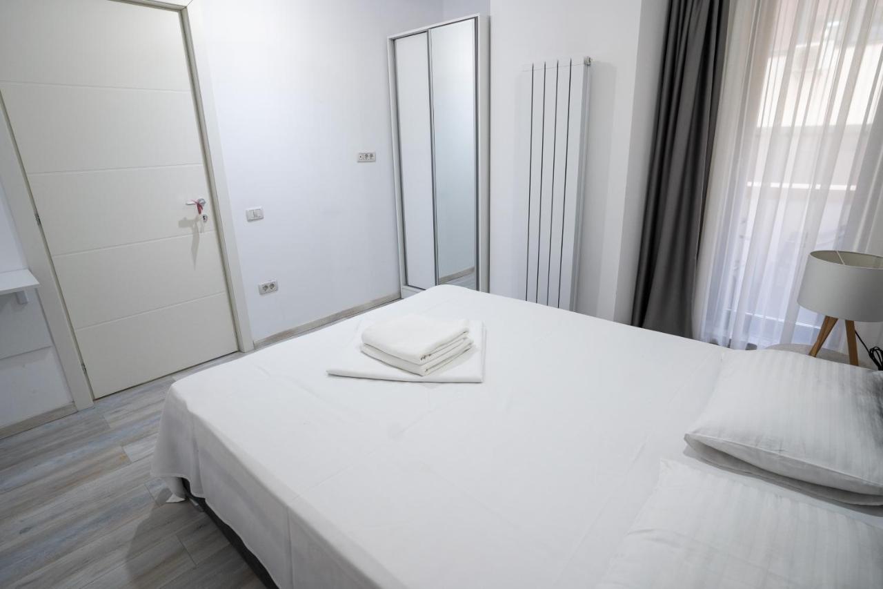 Mamaia Central Apartments Bagian luar foto